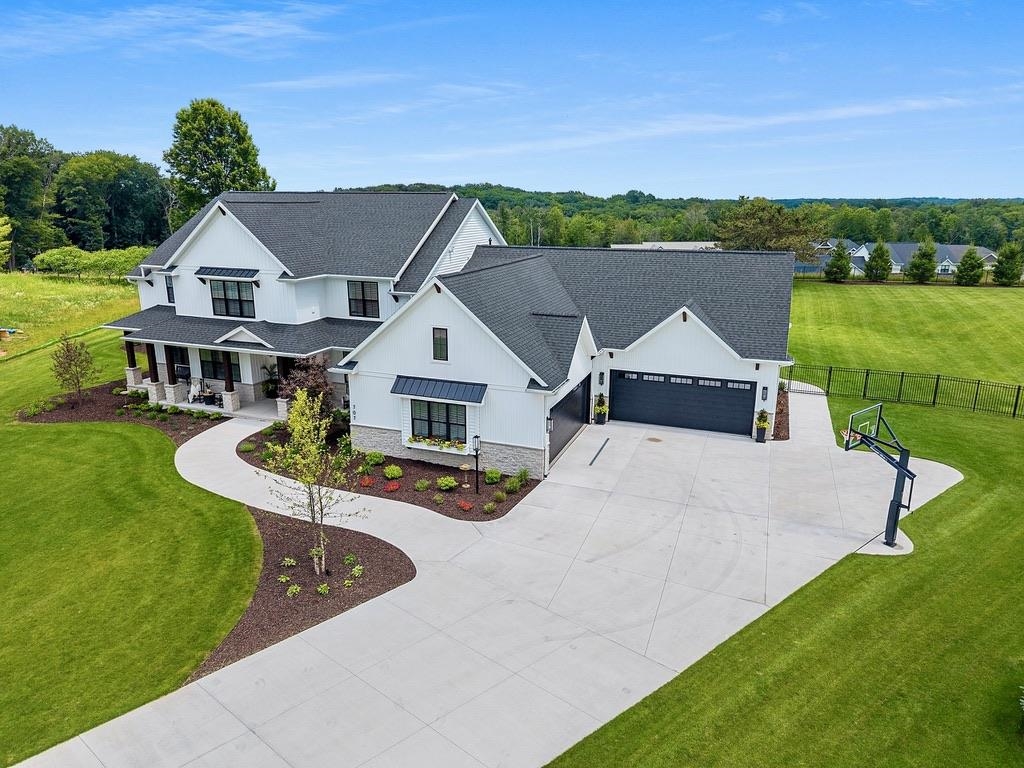 707 BLACKBERRY Court