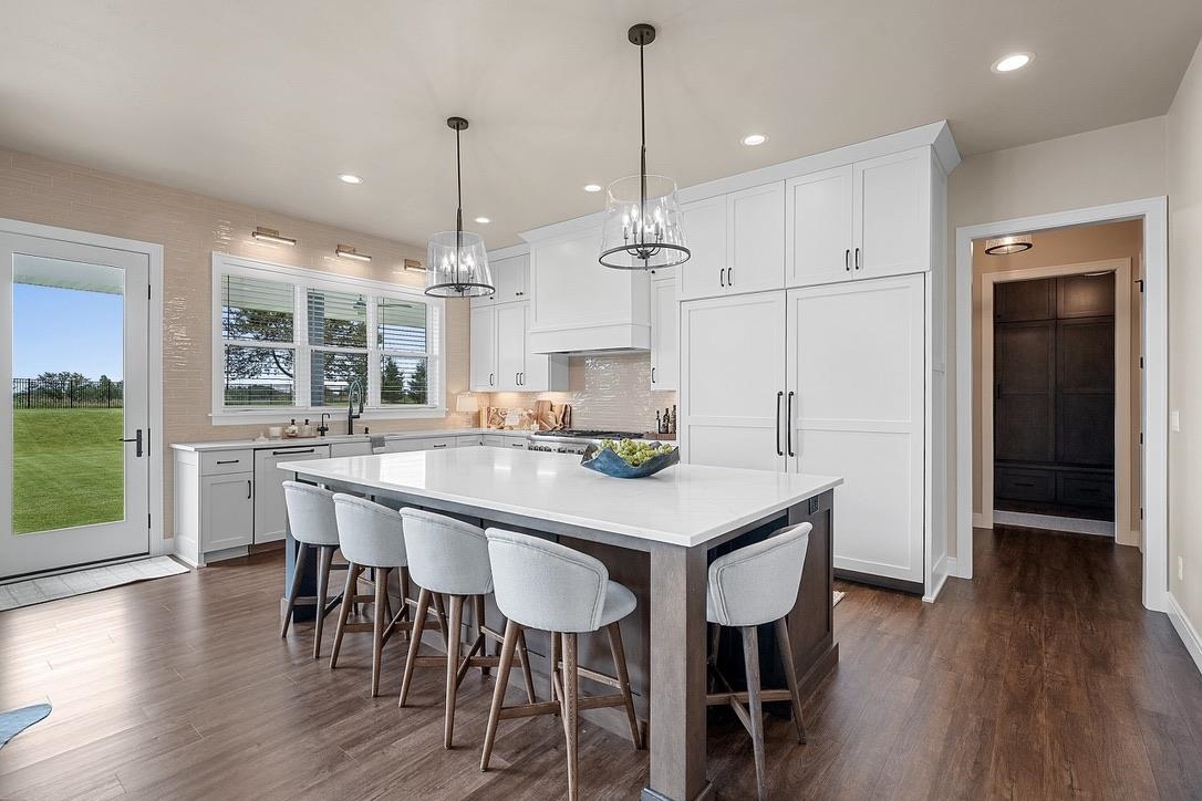 707 BLACKBERRY Court