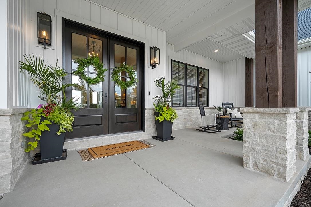 707 BLACKBERRY Court