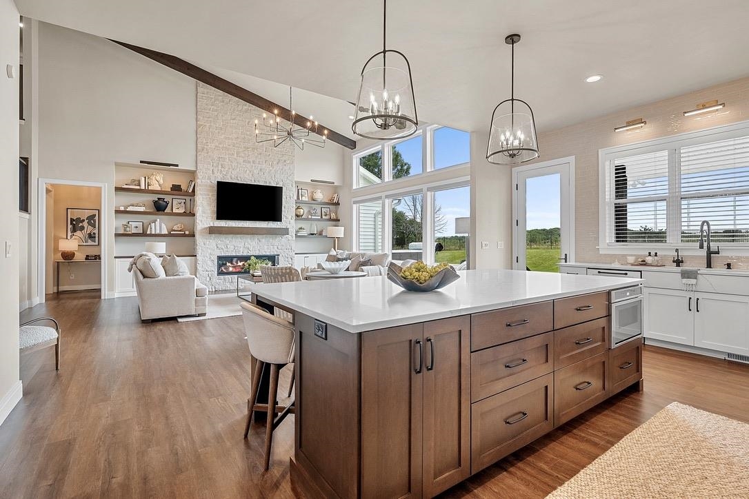 707 BLACKBERRY Court