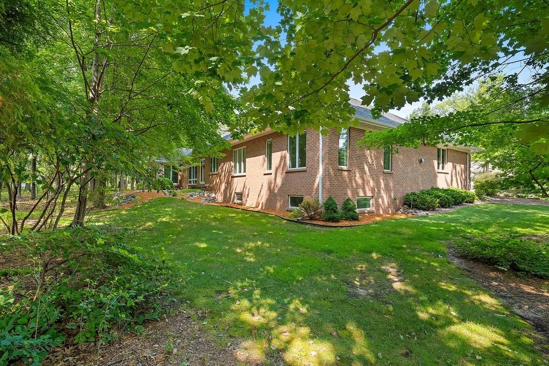 2060 MUIRWOOD Court