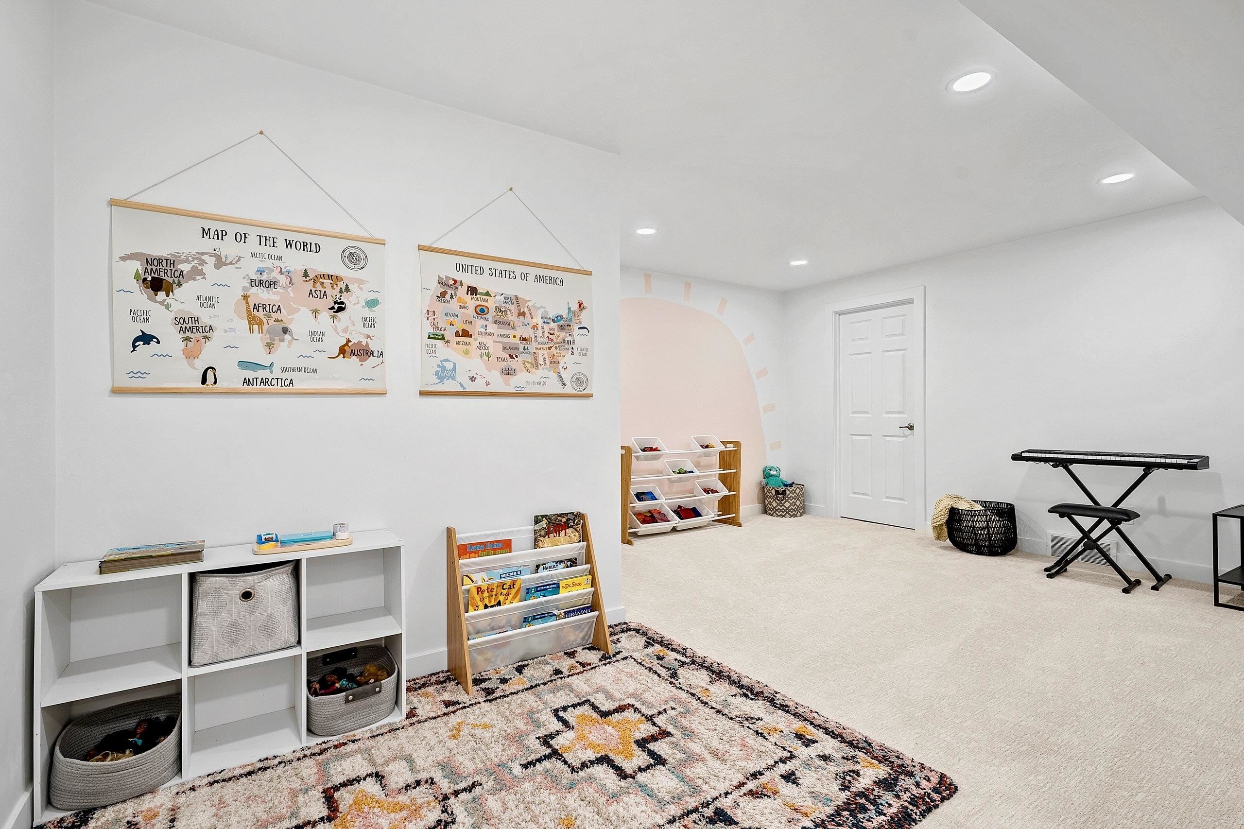1285 CLEMENTINE Road