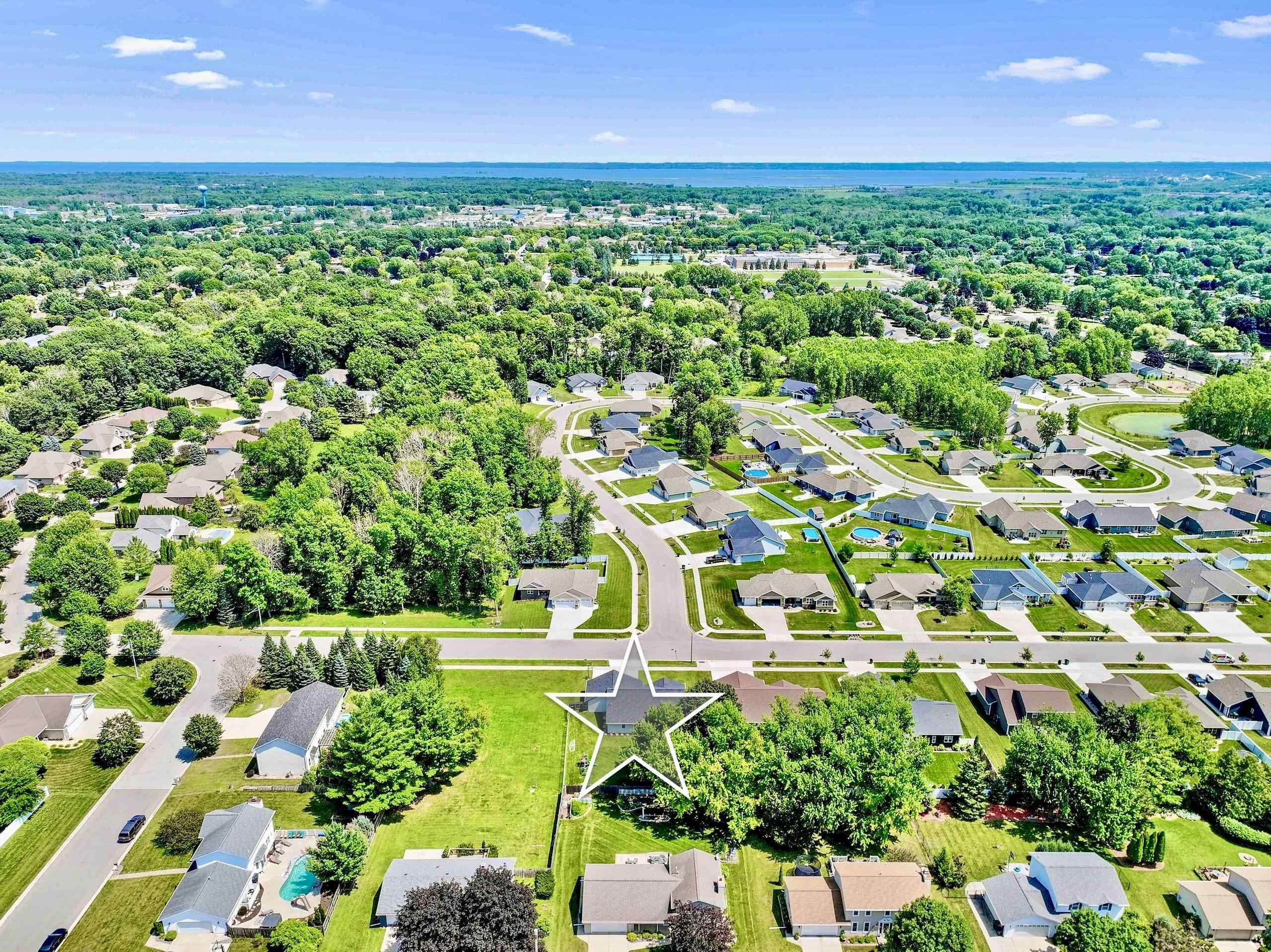 1285 CLEMENTINE Road
