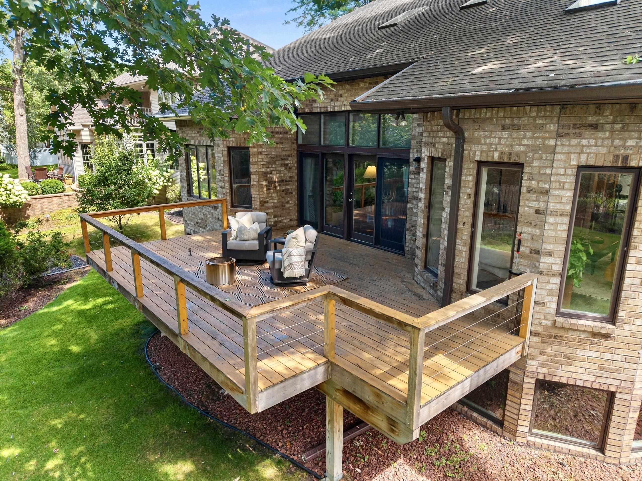 120 GARDEN GATE Court