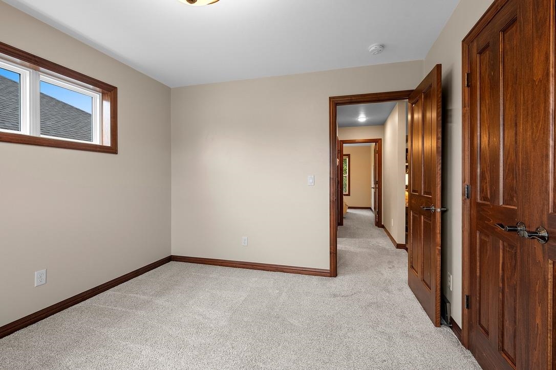 1004 HEYERDAHL Heights