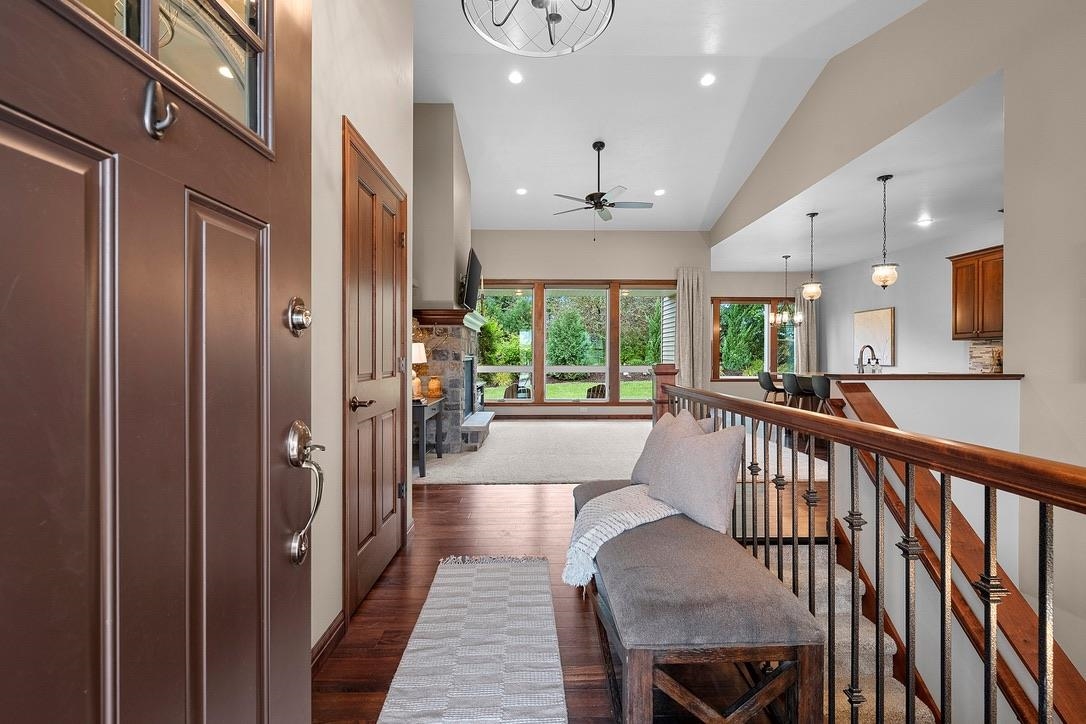 1004 HEYERDAHL Heights