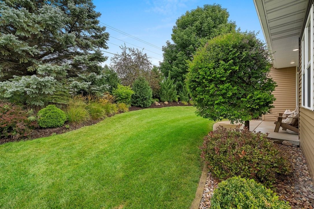 1004 HEYERDAHL Heights