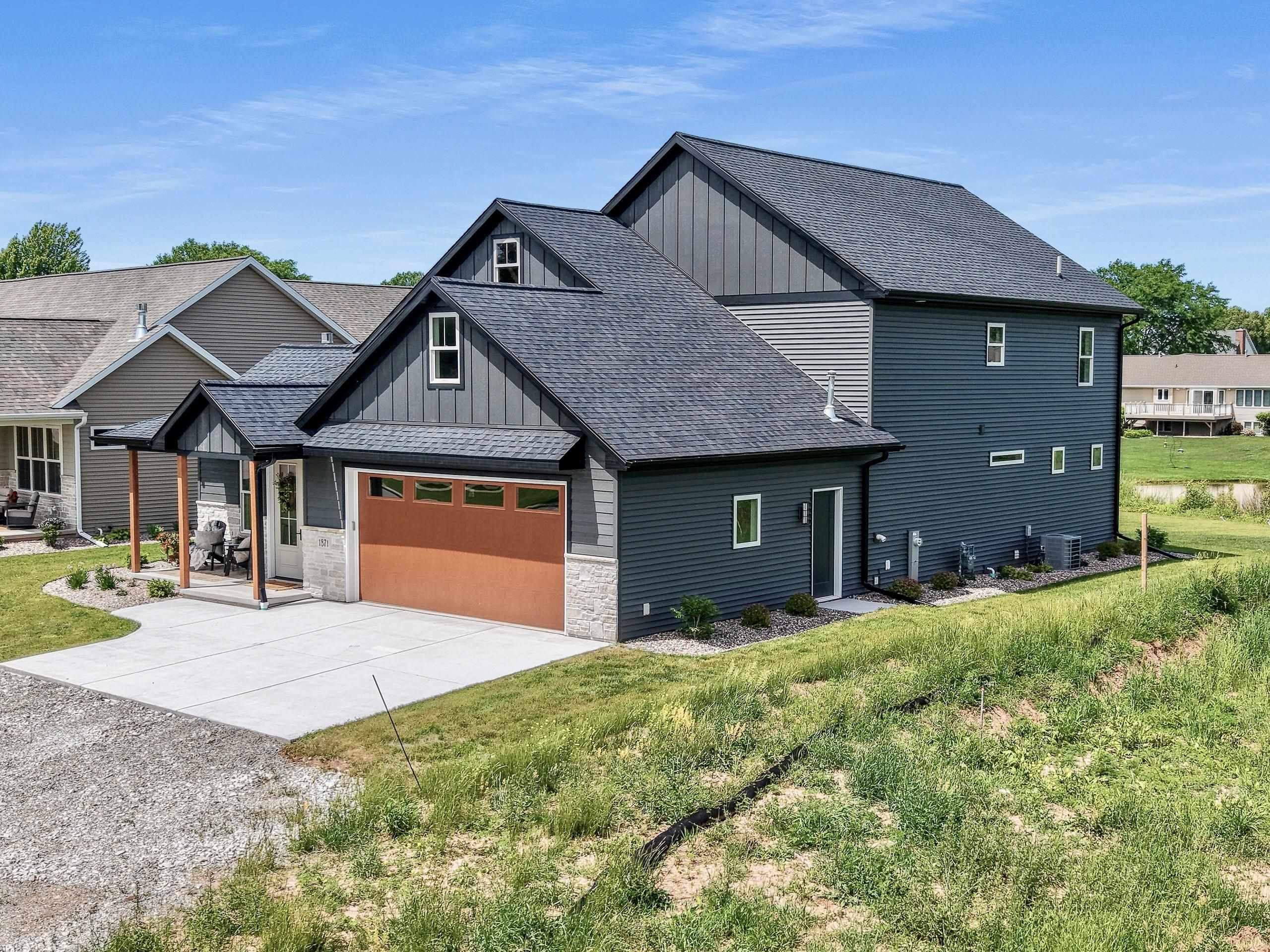 1871 LEDGEVIEW Road