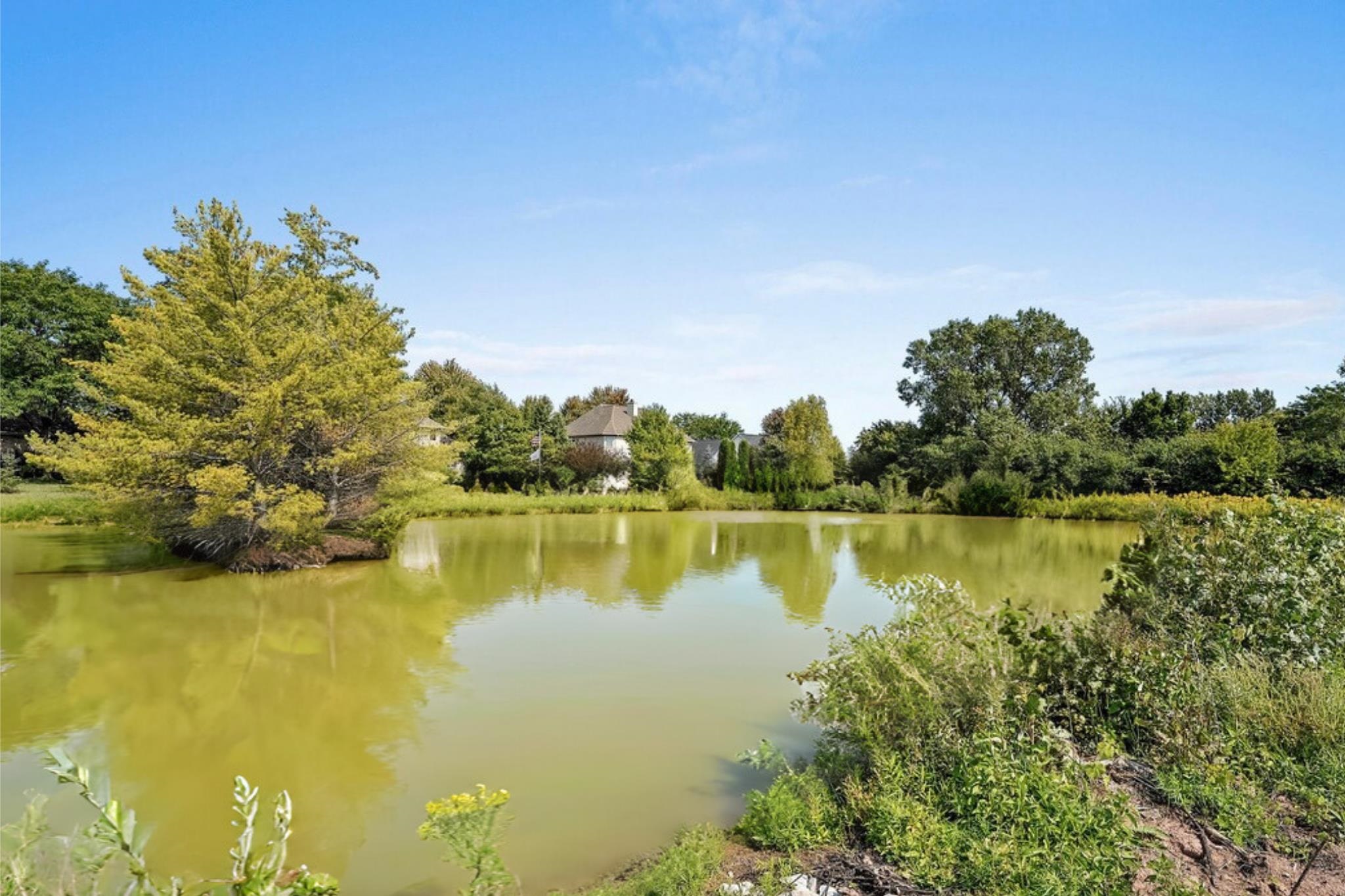 1871 LEDGEVIEW Road