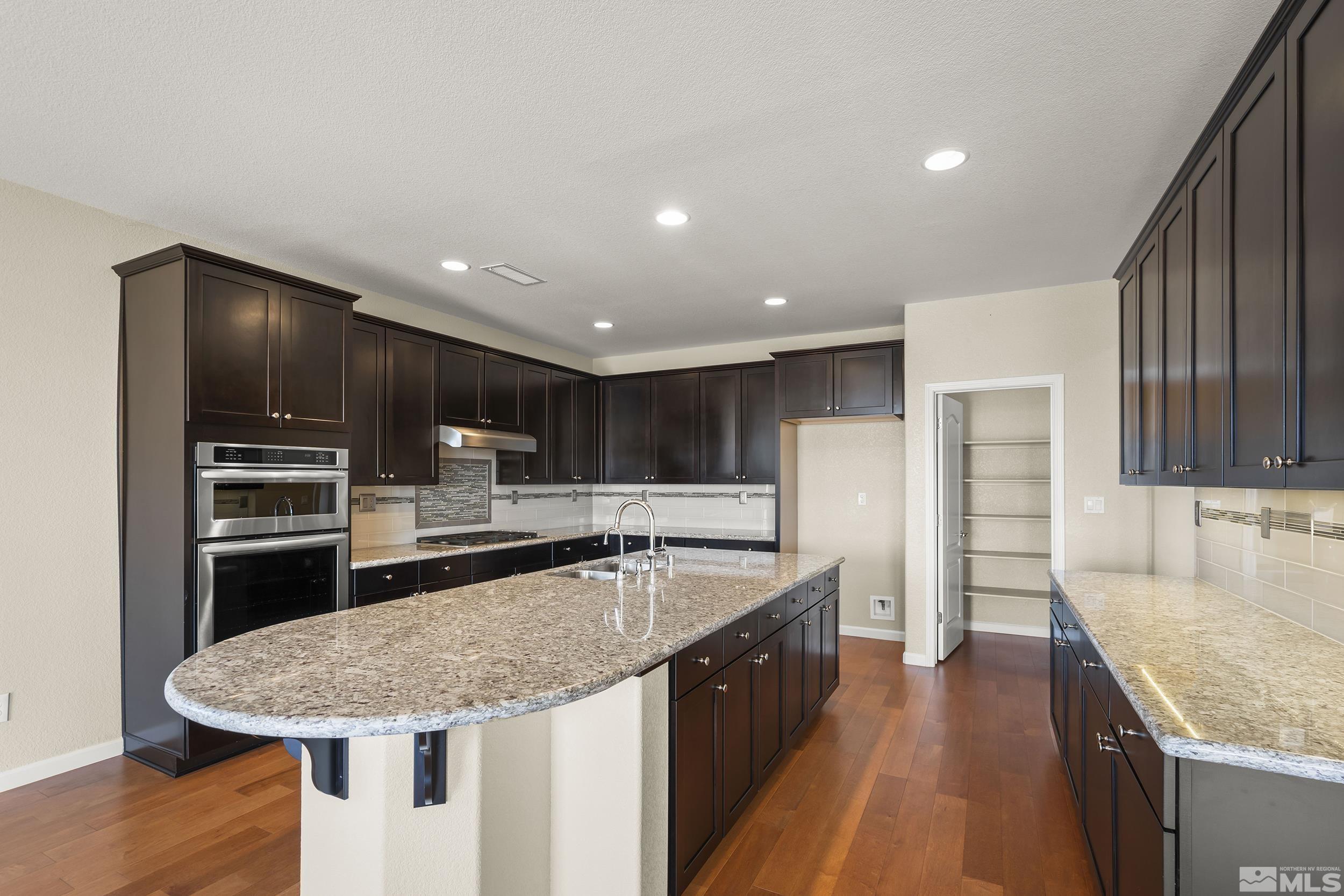 2255 Isabella Court