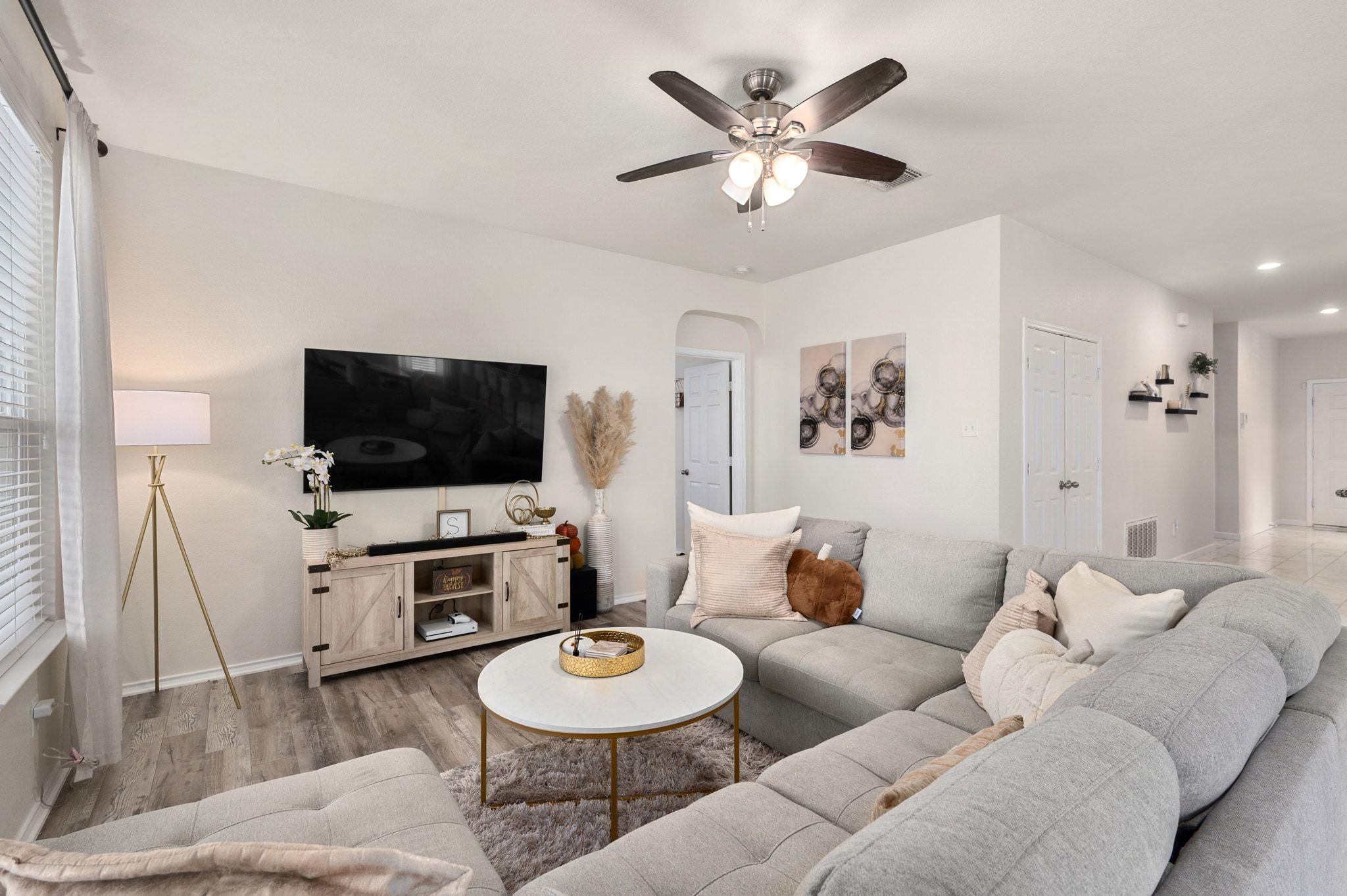 13820 James Garfield ST, Manor