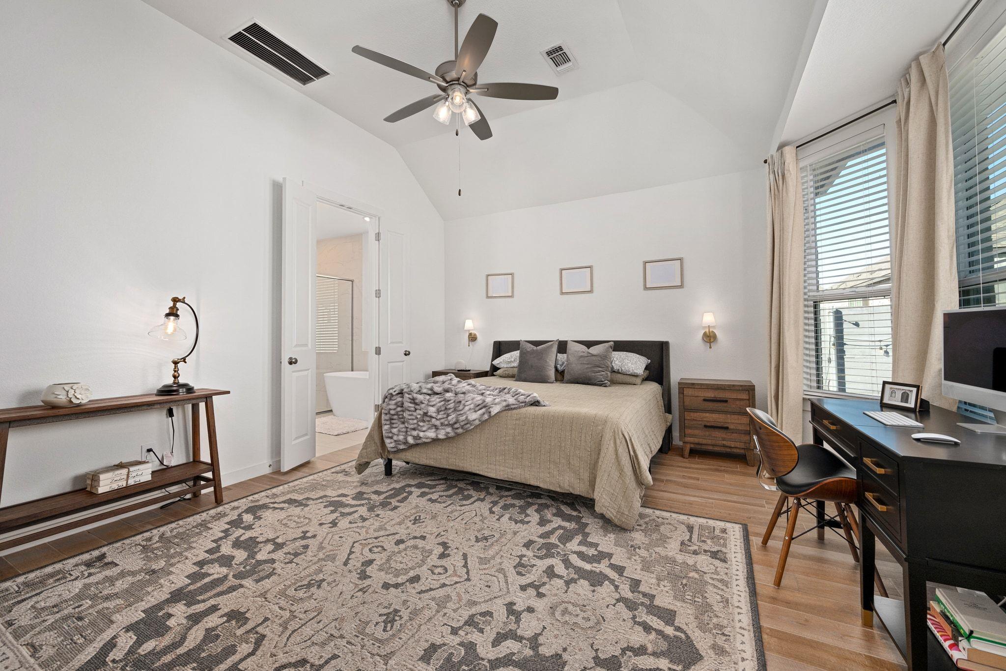 1201 Highcrest