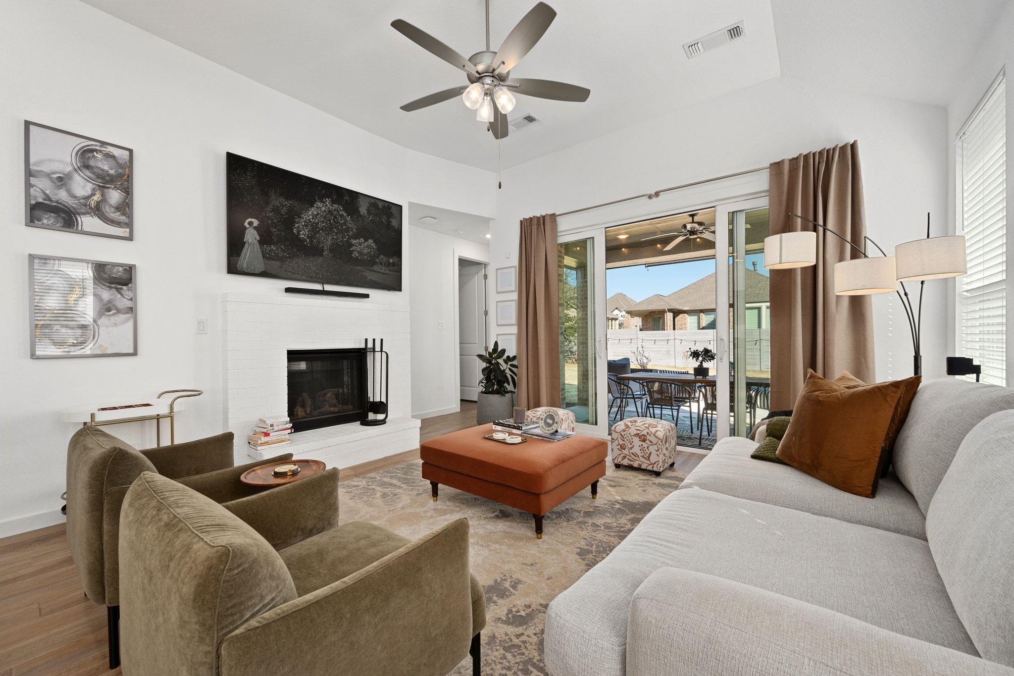1201 Highcrest