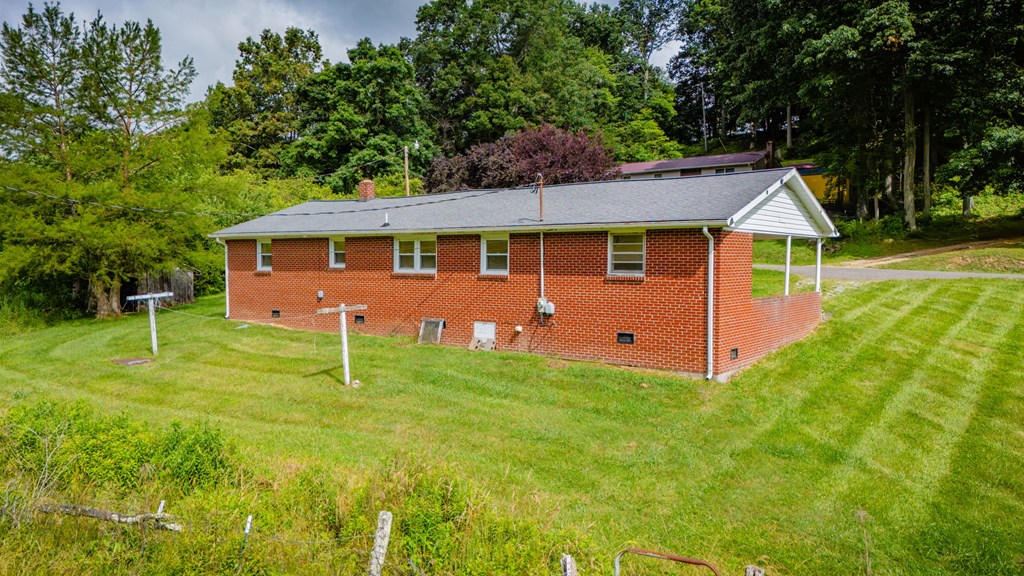 4668 Green Valley Rd