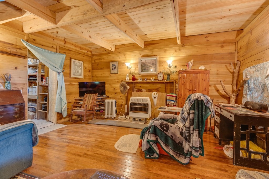 10158 River Mountain Rd