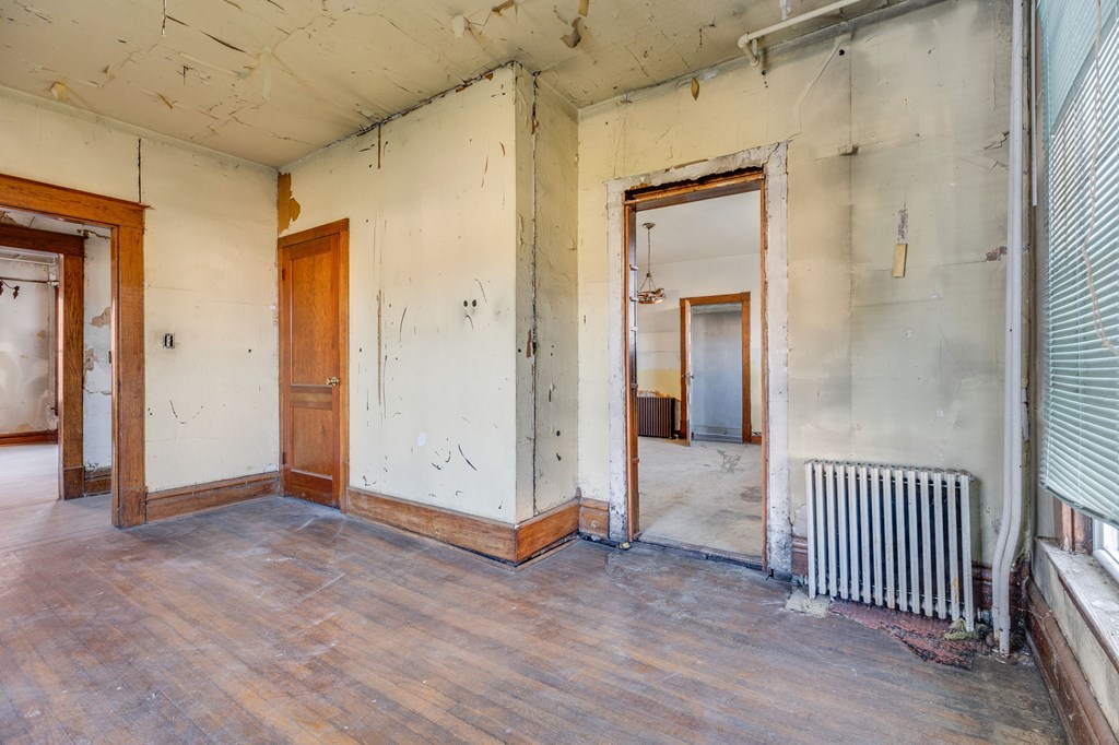 293 W Main Street