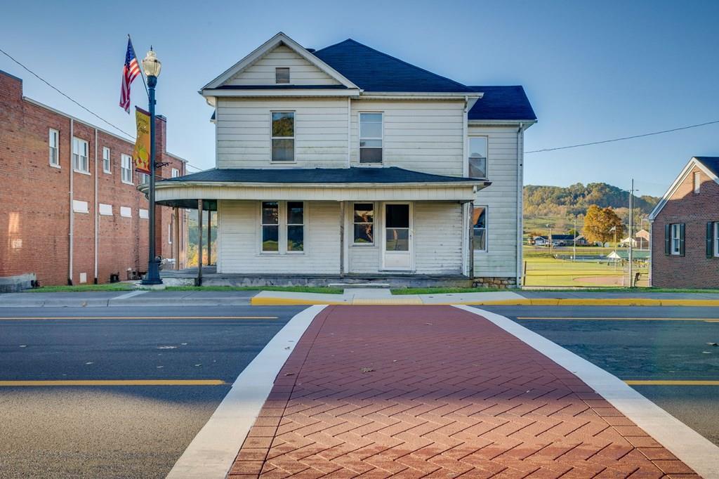 293 W Main Street