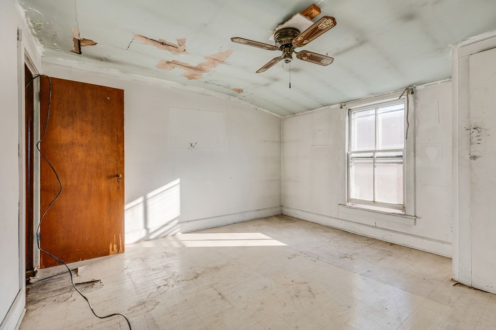 293 W Main Street