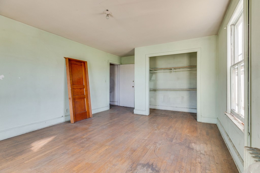 293 W Main Street