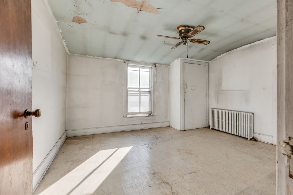 293 W Main Street