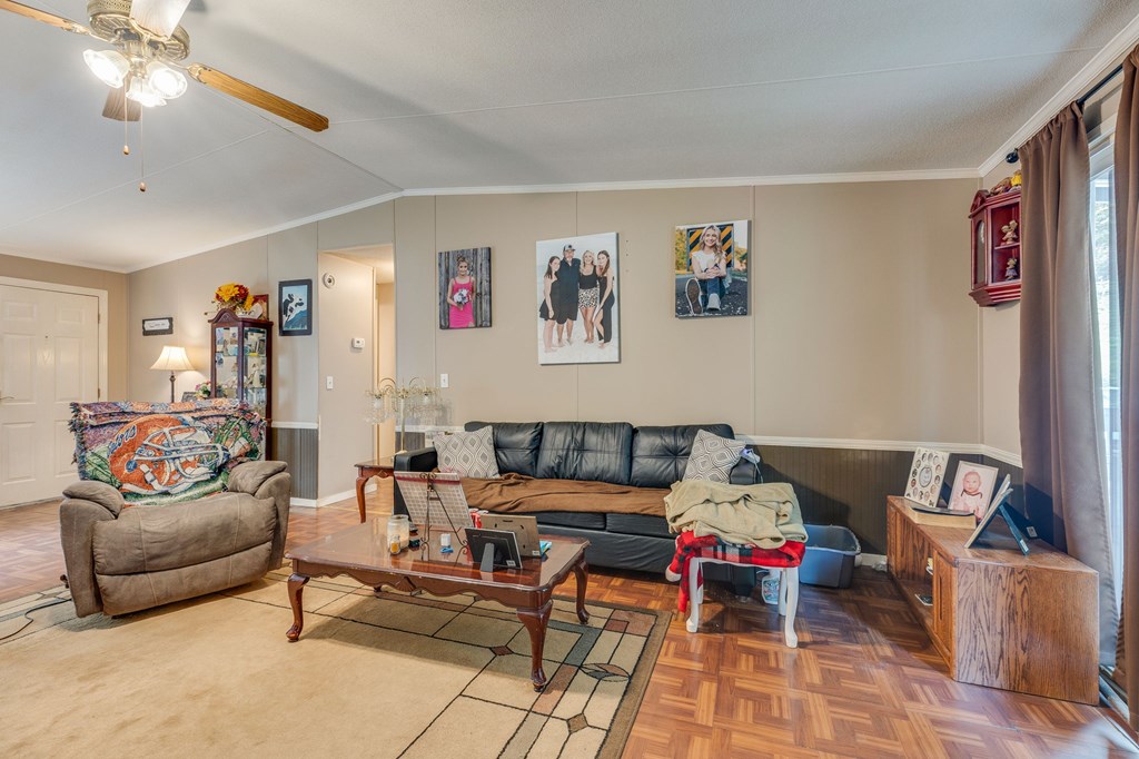 2497 Slate Creek Rd.