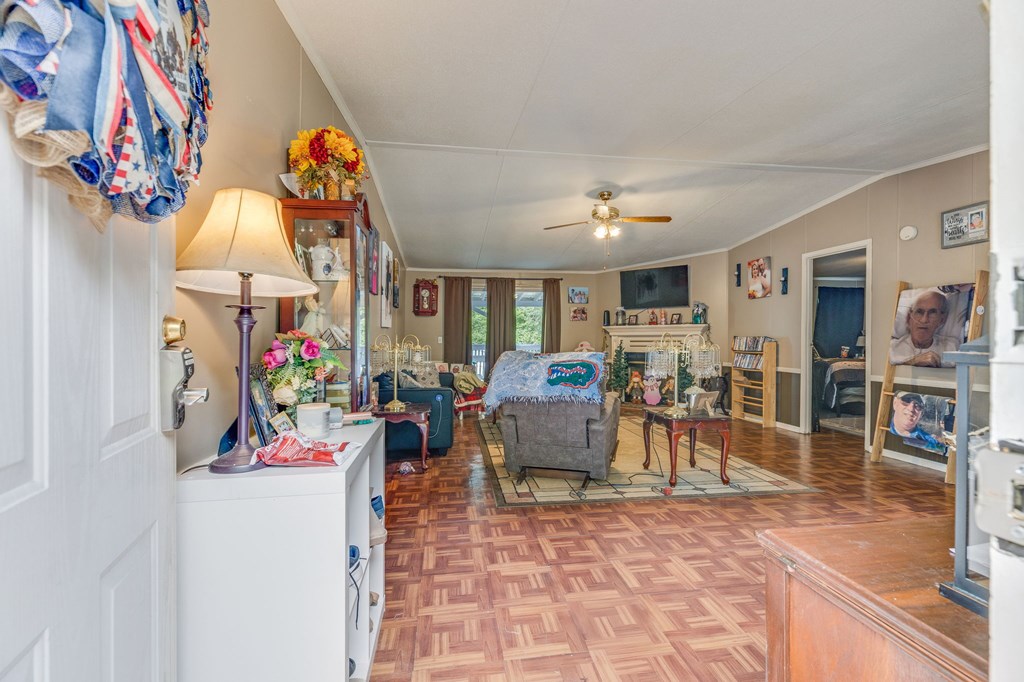 2497 Slate Creek Rd.