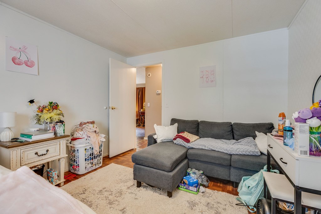 2497 Slate Creek Rd.