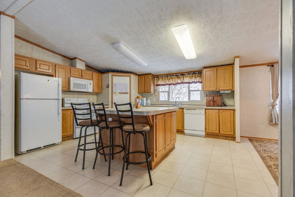 483 Long Branch