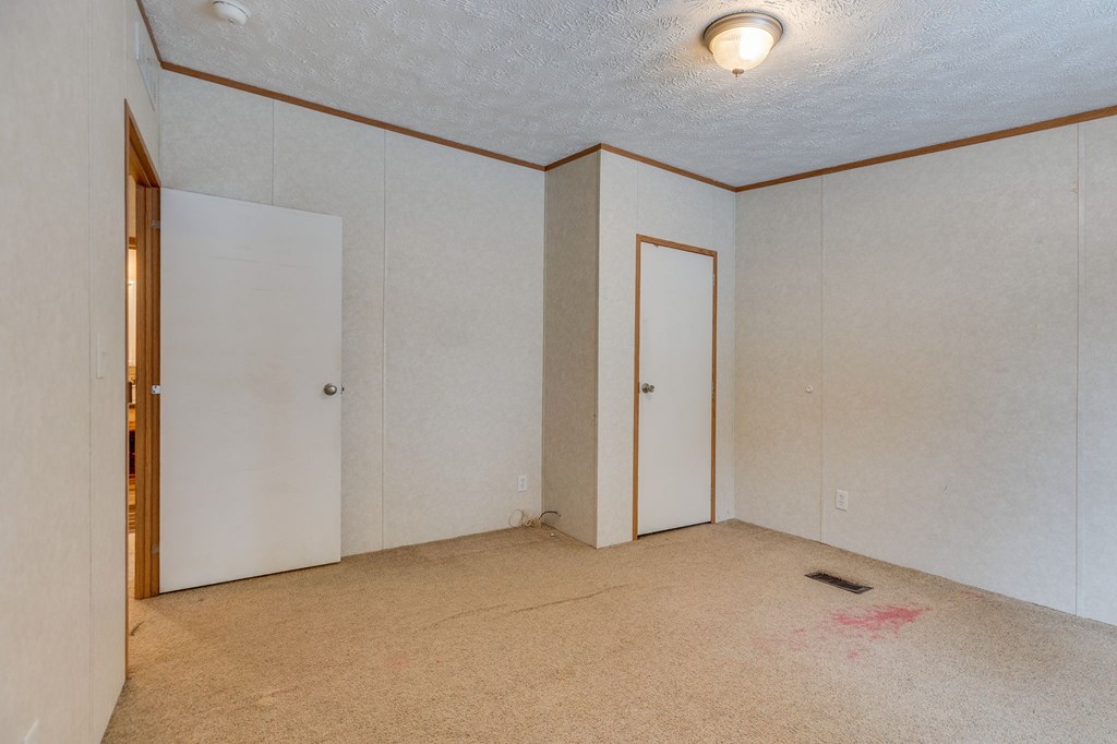 483 Long Branch