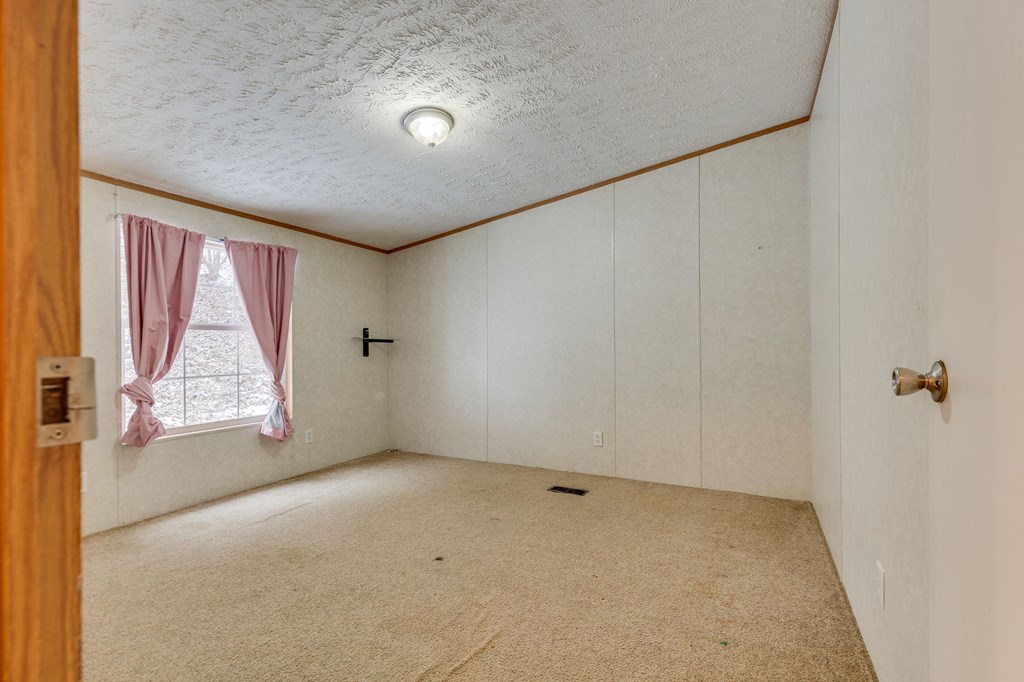 483 Long Branch