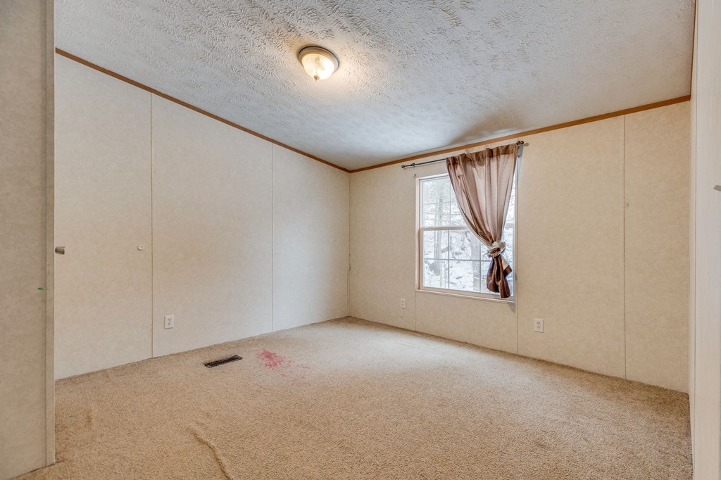 483 Long Branch