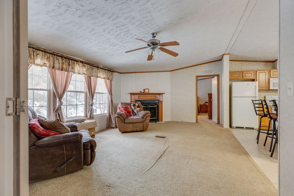 483 Long Branch