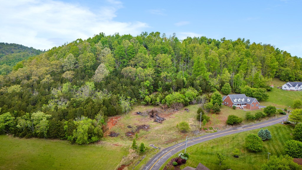 TBD Highland Dr.