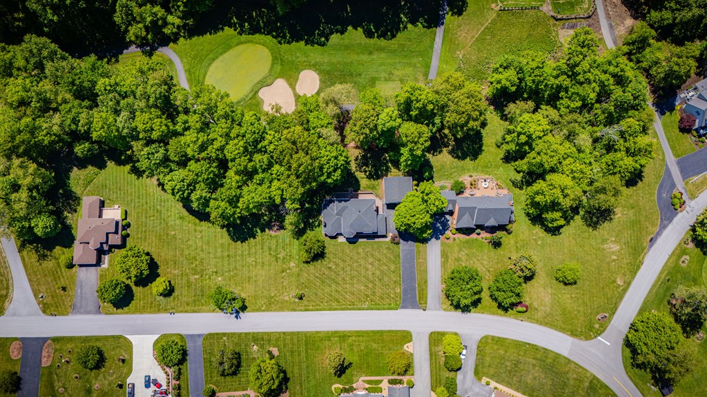 390 Winterham Dr