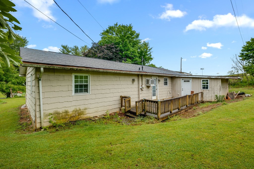 194 Circle Drive