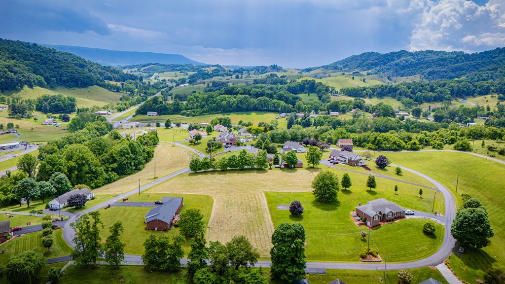 TBD Grand View Court