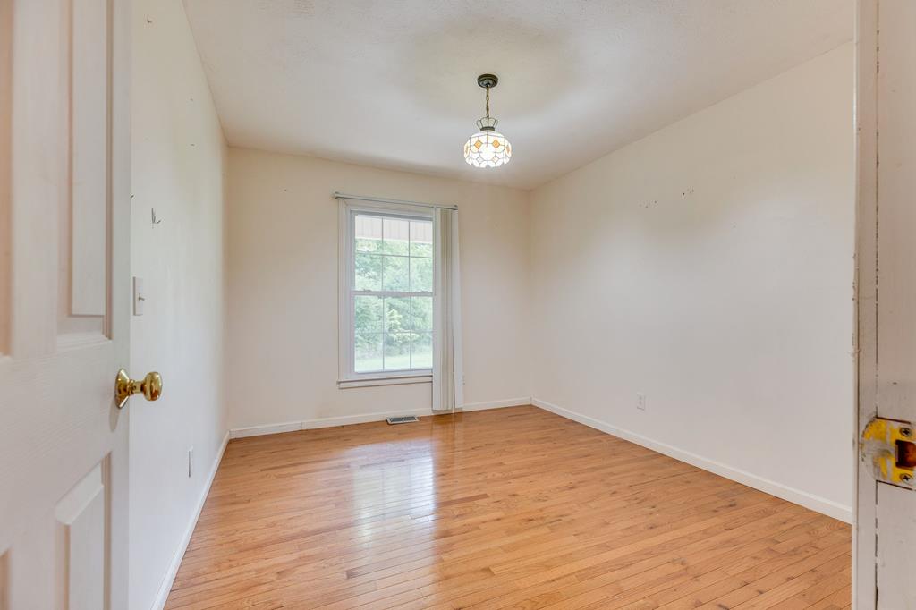 8775 Sandlick Rd