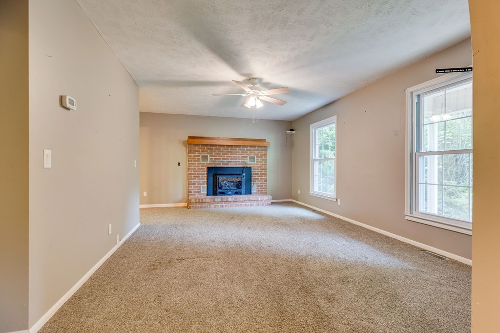 8775 Sandlick Rd
