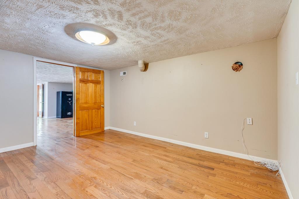 8775 Sandlick Rd
