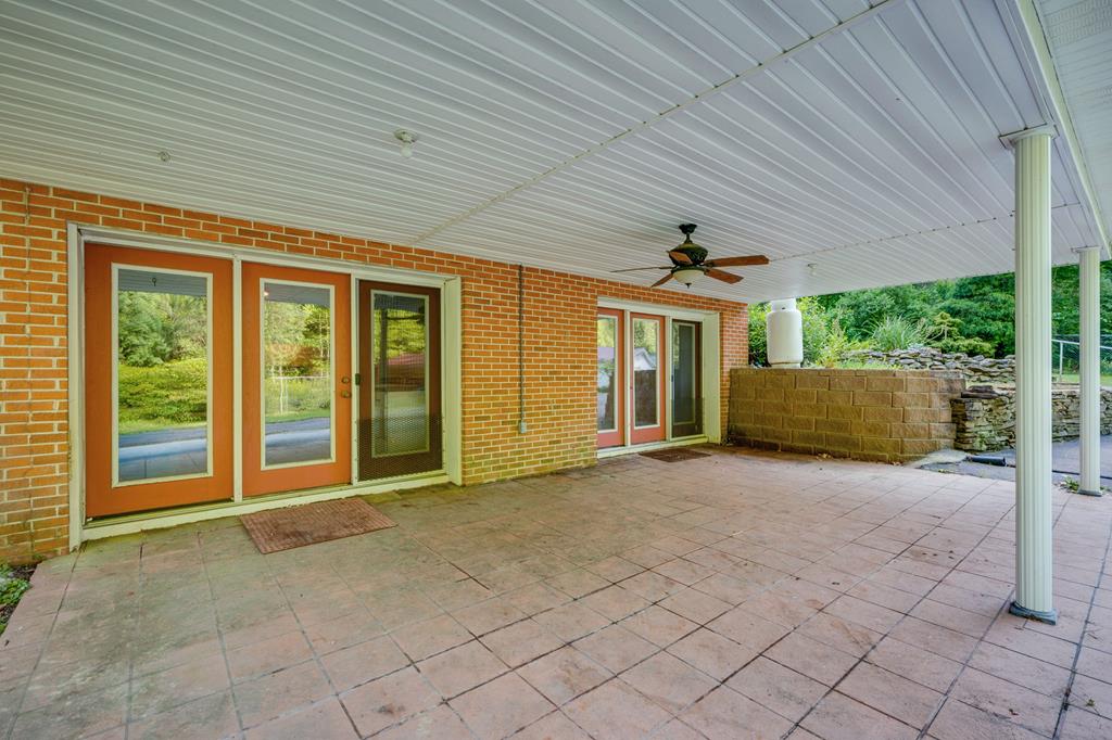 8775 Sandlick Rd
