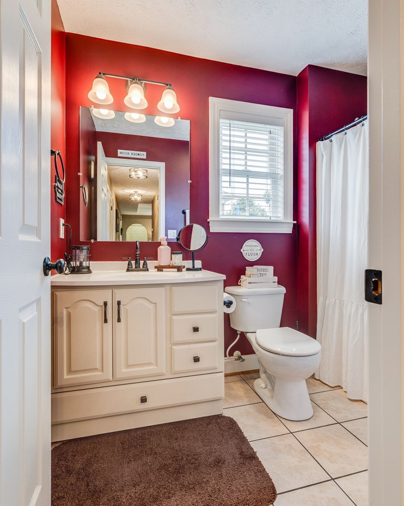 687 Donald C Moore Dr.
