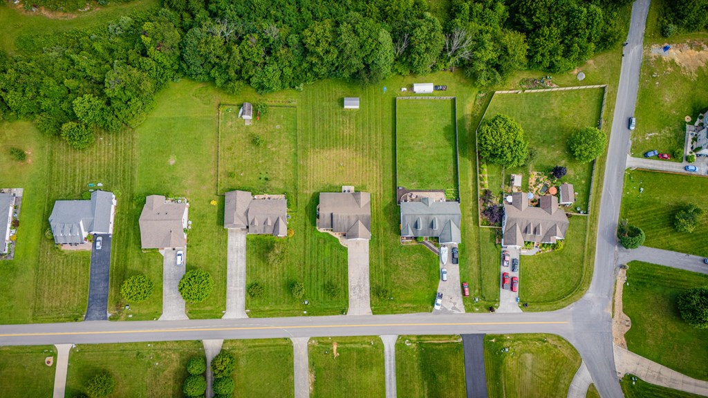 687 Donald C Moore Dr.