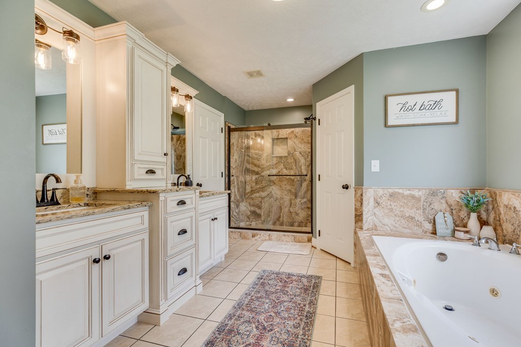 687 Donald C Moore Dr.