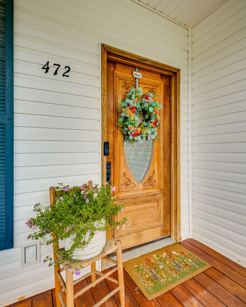 472 Evas Walk