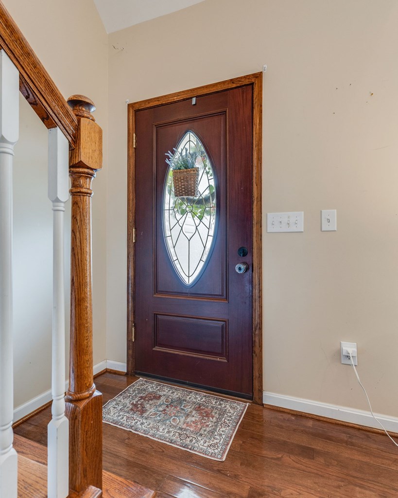 472 Evas Walk
