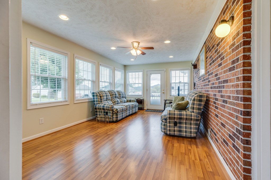 164 Hillside Drive