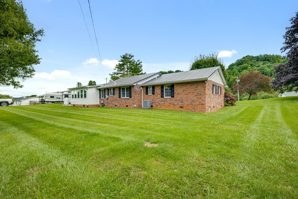 164 Hillside Drive