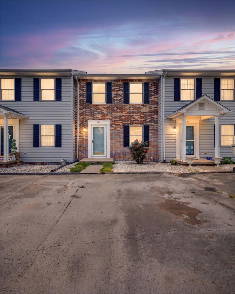 962 Maiden Street