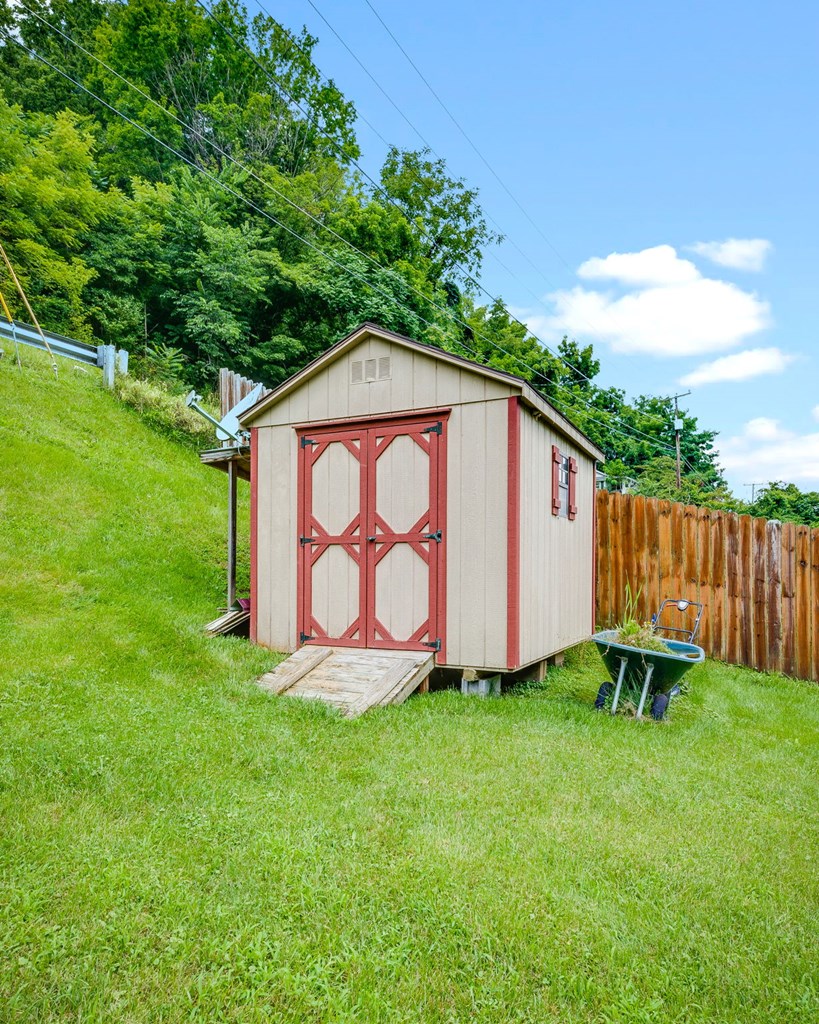 840 Matson Dr
