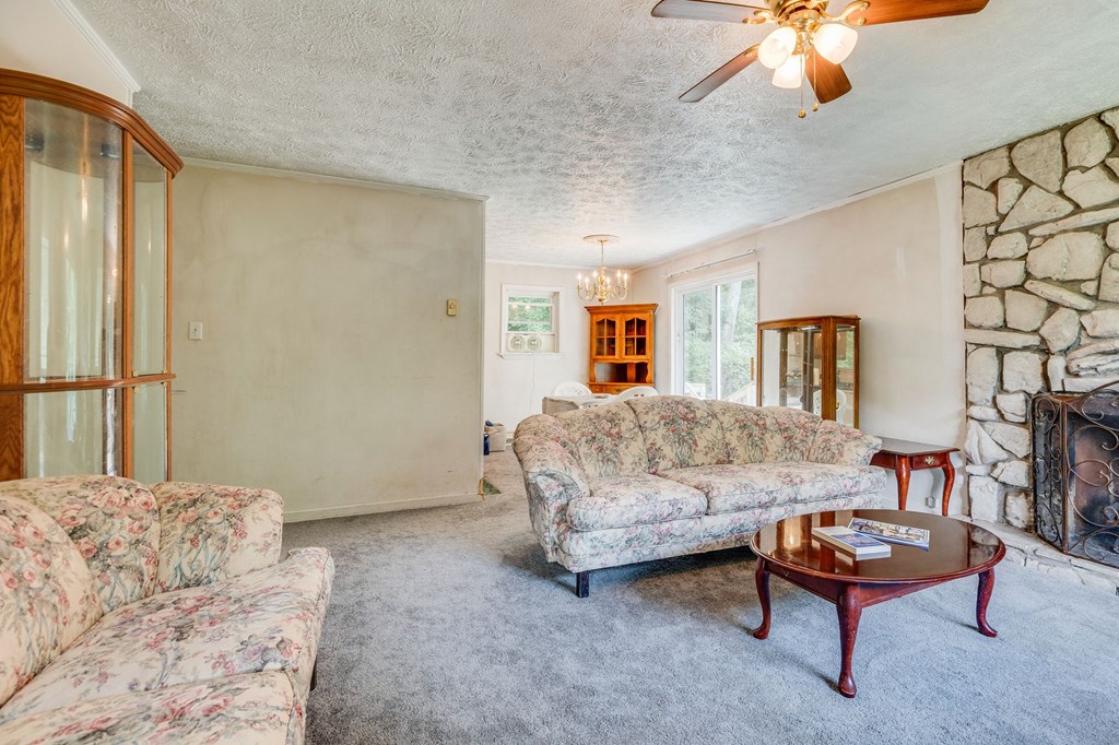 1254 Mcguire Valley Road